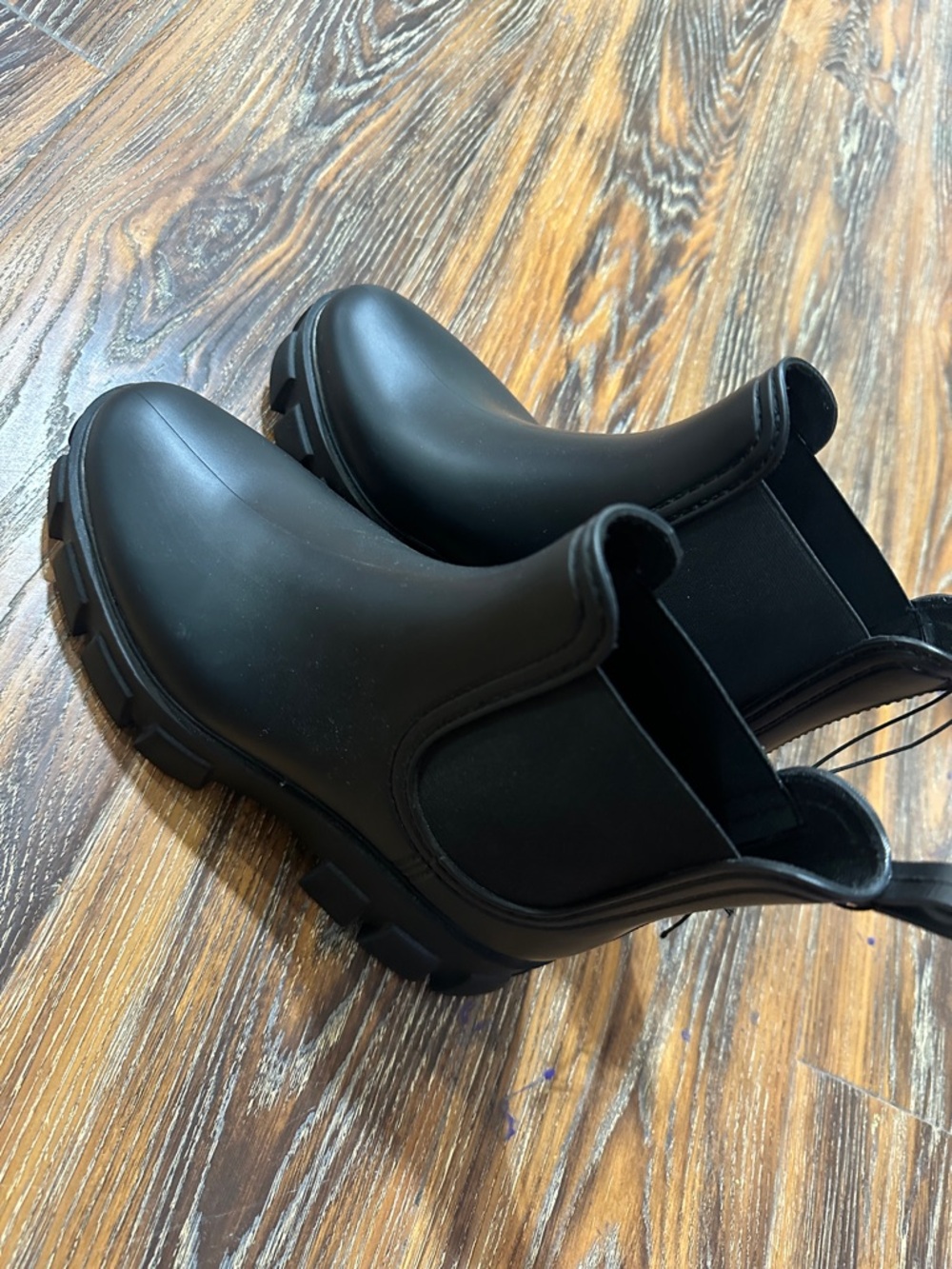 Chunky Black Chelsea Rain Boots